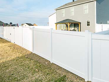 Vinyl Fence company in Stafford Texas