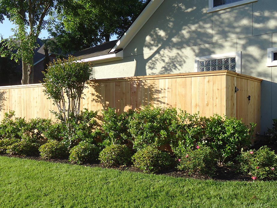Richmond Texas residential fencing contractor